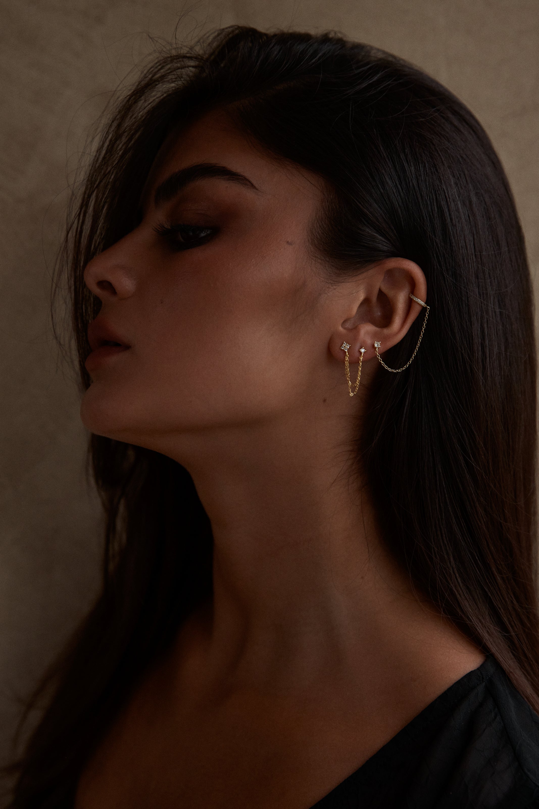 Chain studs sales